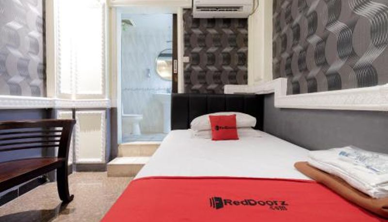 Oda - RedDoorz Plus near Simpang Tiga Tritayasa Cilegon