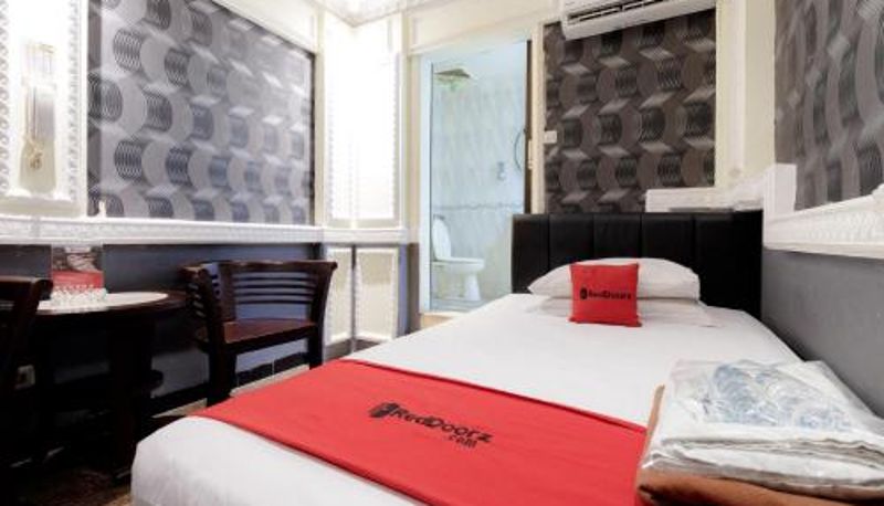 Oda - RedDoorz Plus near Simpang Tiga Tritayasa Cilegon