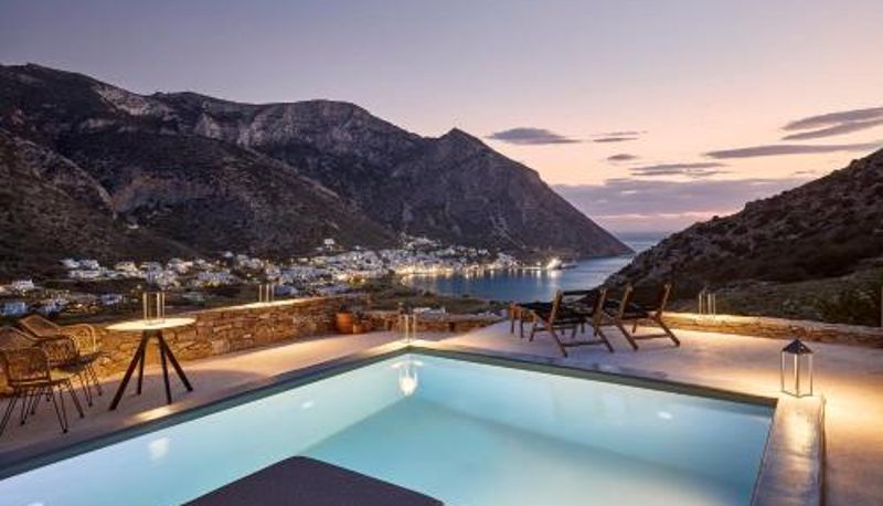 Info - Apsila Pool Suites