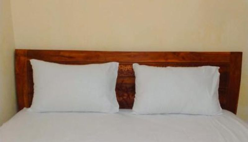 Oda - Navisha Guest House Syariah near Exit Tol Batang RedPartner