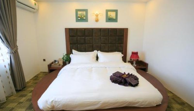 Info - Pham Ha Hotel