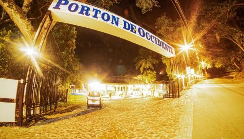 Üç kişilik oda - Portón de Occidente by Bernalo Hotels