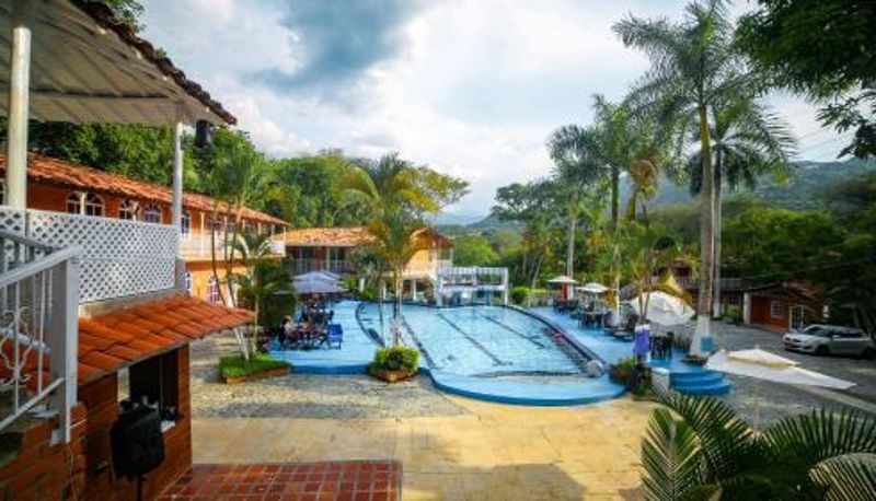 Havuz - Portón de Occidente by Bernalo Hotels