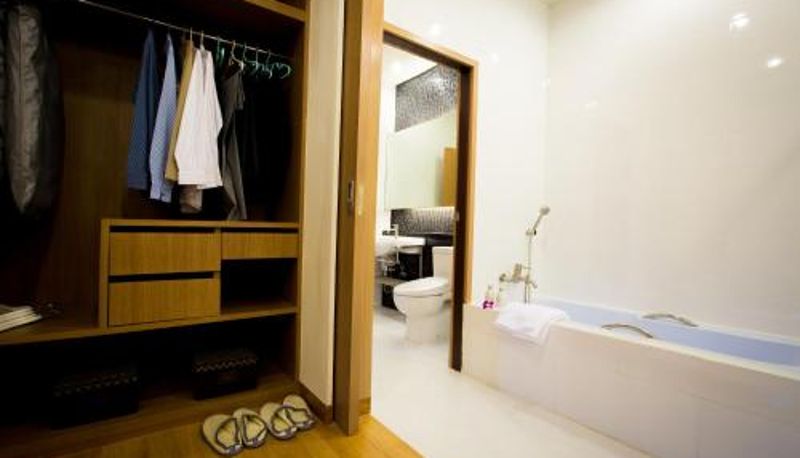 Suite - Siracha Orchid Hotel