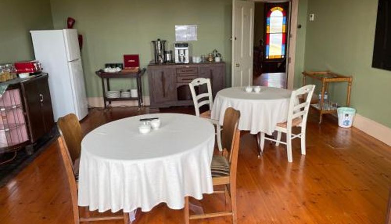 Info - The Exchange Beaconsfield - Offering Heritage Accommodation