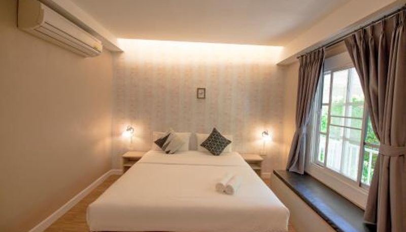 Camera standard - Color Ville Hotel SHA Certified