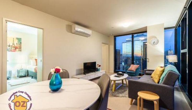 Apartment - Aussie Escape Apartments-Skyline Collins Tower