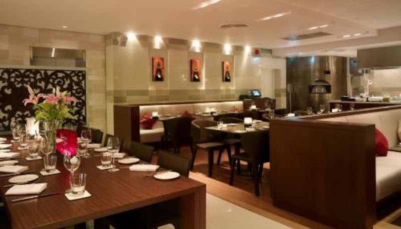 Frühstücksraum innerhalb des Restaurants - NH Bangkok Asoke
