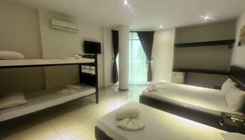 Info - Hotel Suite Royal