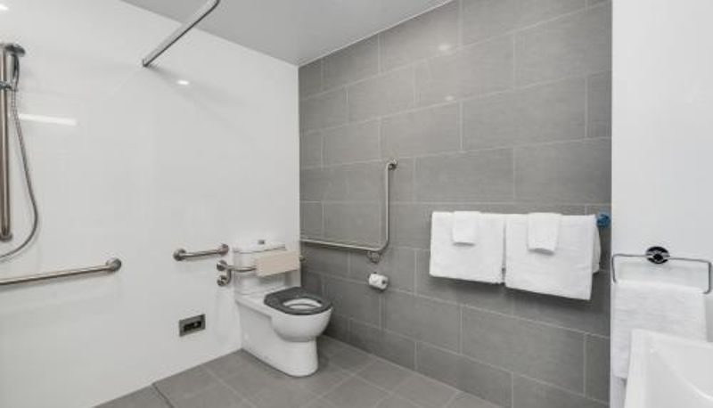 Dreibettzimmer - Thornton Executive Hotel