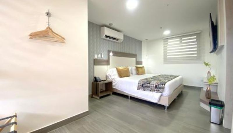 Info - Seven Inn Hotel