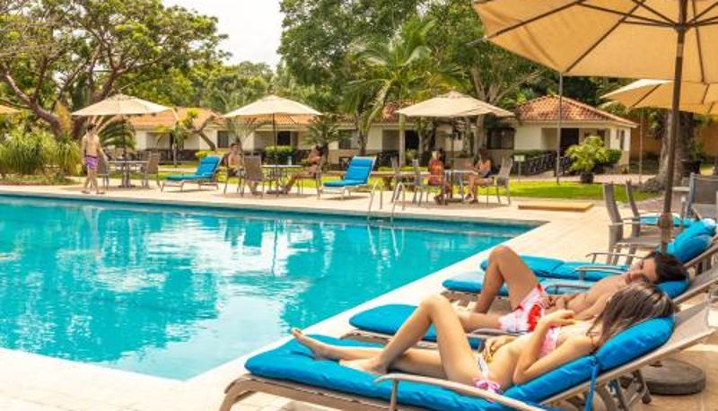 Basen - MAJU HOTEL CAMPESTRE & SPA