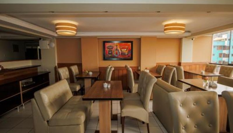 Sala de pequeno-almoço no restaurante - Principe III