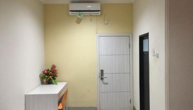 Bilgi - RedDoorz Plus @ Hotel Alden Makassar
