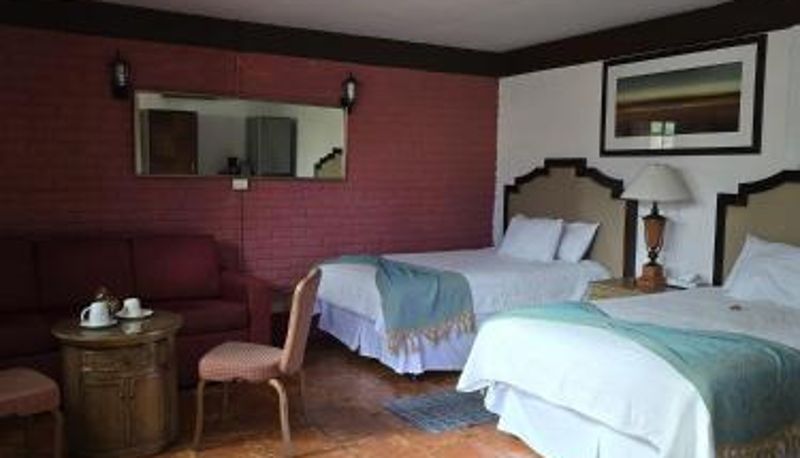Camera - HOTEL BOUTIQUE EL VIEJO MUNDO