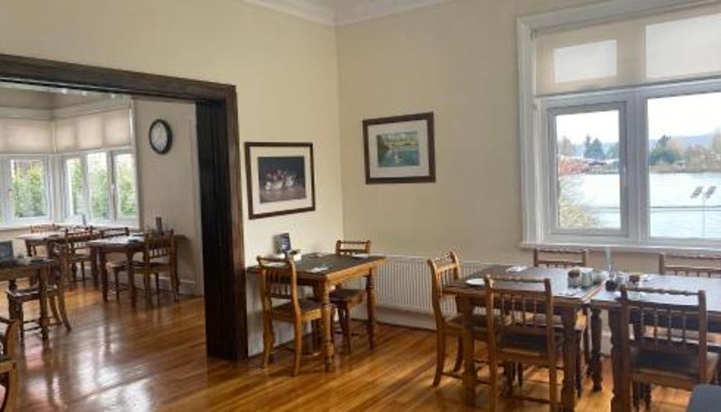 Sala prima colazione all'interno del ristorante - Hotel Casa Woerner - Caja los Andes