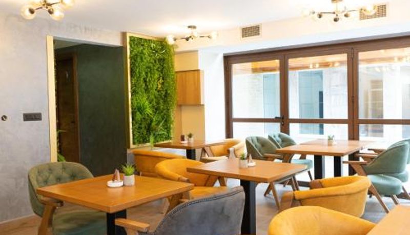 Restoran içinde kahvaltı salonu - Hotel Lakeside