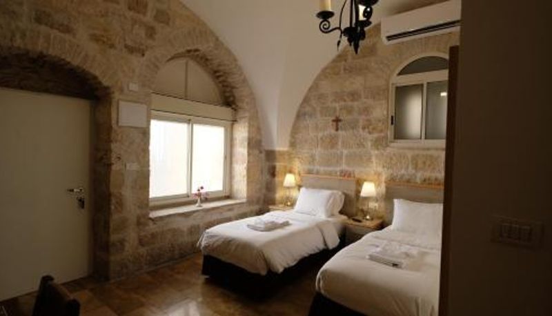 Zimmer - St. George’s Cathedral Pilgrim Guesthouse – Jerusalem