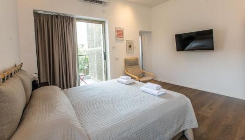 Info - Rooms - Unique staying in Paphos Centre