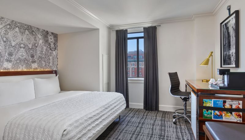 Room - Le Meridien Indianapolis