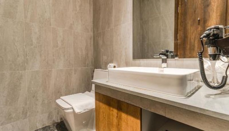 Banyo - Sea Breeze Hotel & Villa