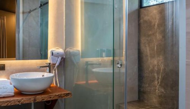 Salle de bain - Noah's Forest by Tifakara