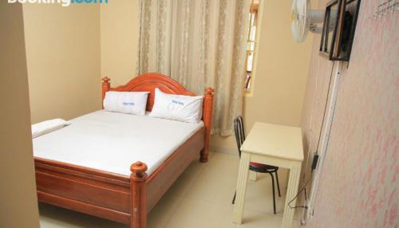 Camera - Perfect Motel