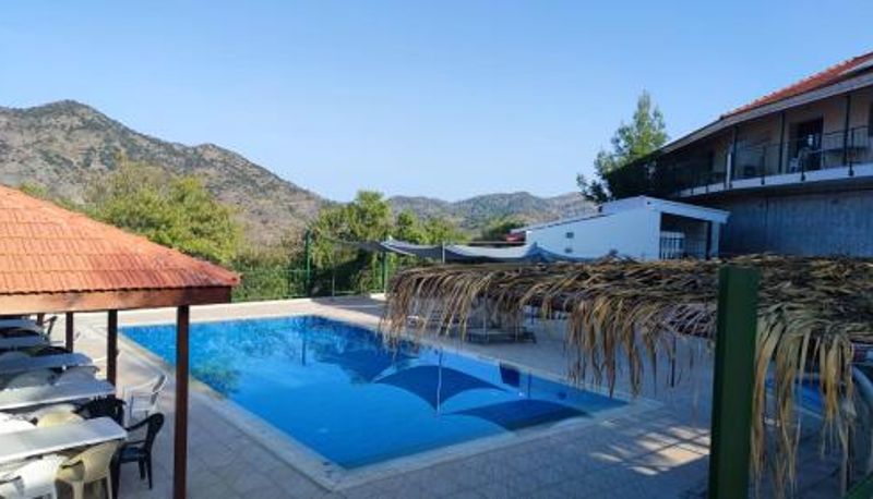 Zona exterior del hotel - Limeria