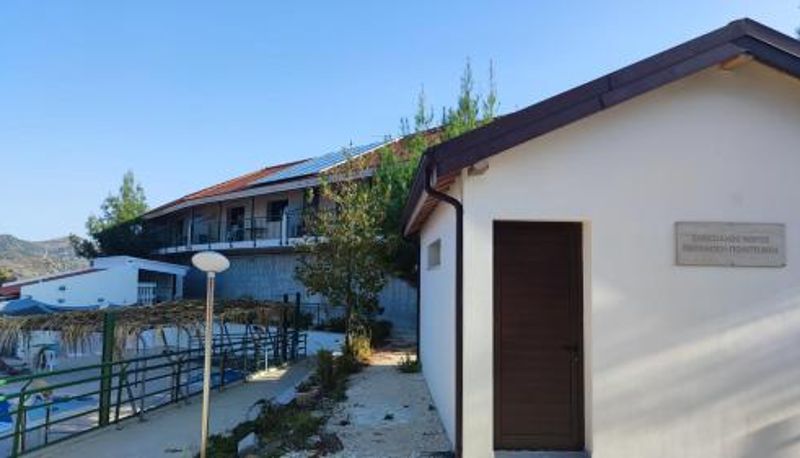 Zona exterior del hotel - Limeria