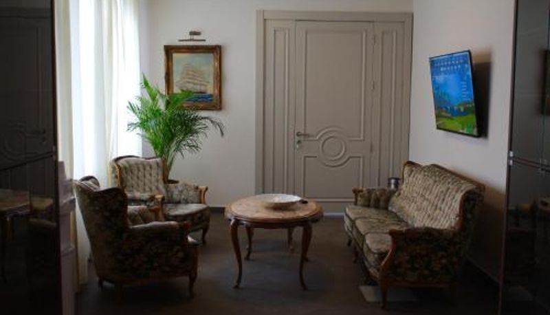 Dreibettzimmer - Hotel Opera Jaz