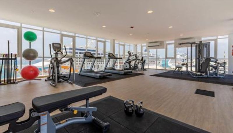Daire - Ocean View Condo overlooking the Caribbean Sea at Harbour House
