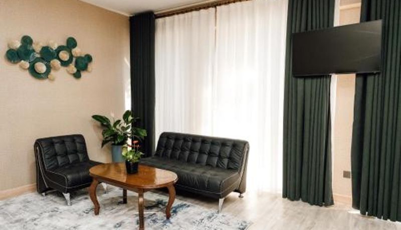 Bilgi - Central Palace Halal Hotel