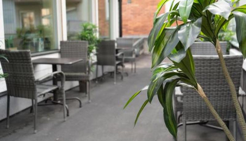 Frühstücksraum innerhalb des Restaurants - Östersund Hotell Stortorget