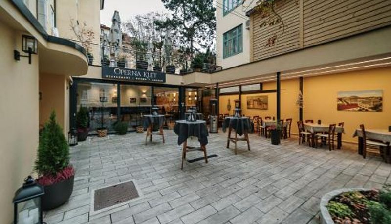 Habitación estándar - Operna klet Ljubljana