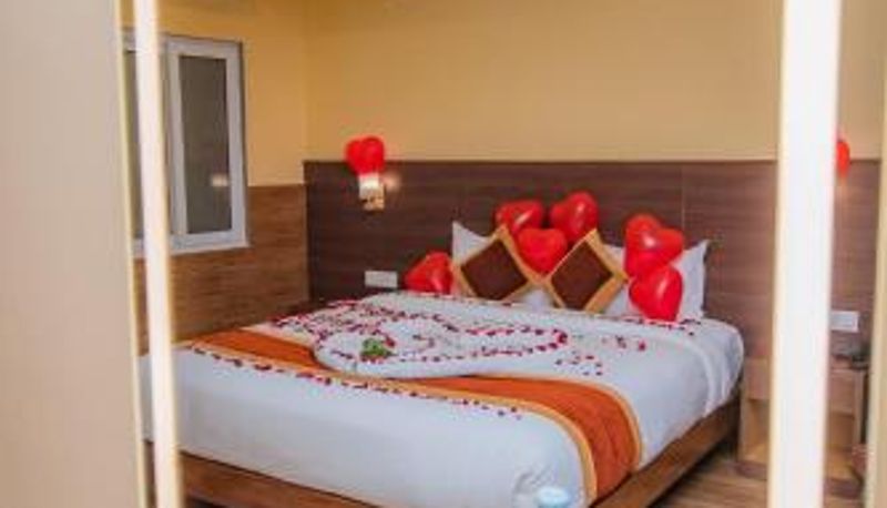 Info - Hotel Hidden Kingdom