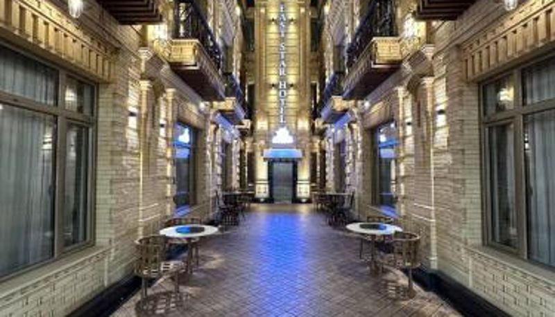 Informacje - East Star Hotel