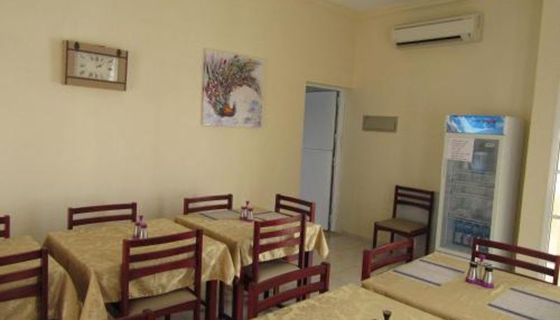 Sala prima colazione all'interno del ristorante - Al Ferdous Hotel Apartments