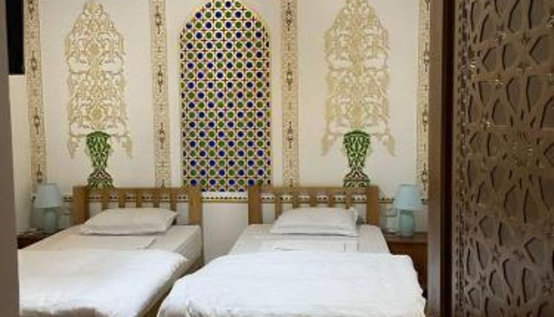 Kamer - Central Asia Hotel