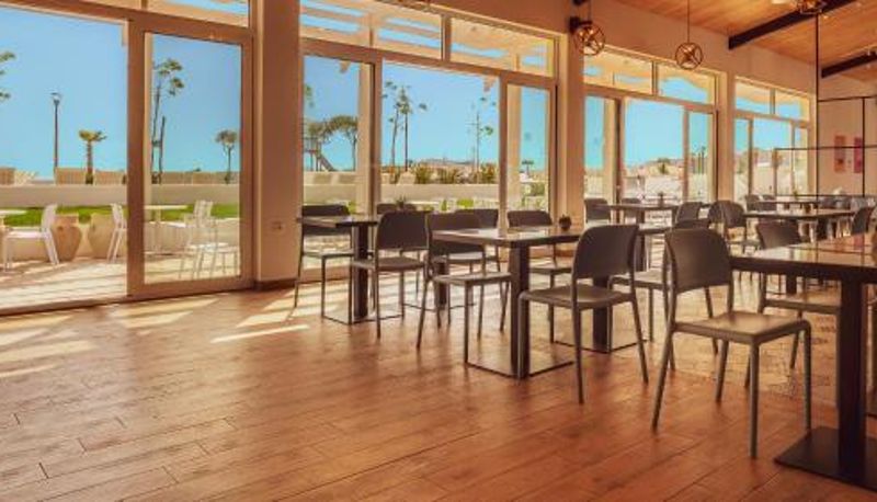 レストラン内の朝食ルーム - Azul Beach Resort Montenegro by Karisma - All Inclusive