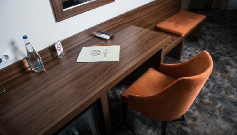 Info - FLOK Old Town - Hotel Marshal