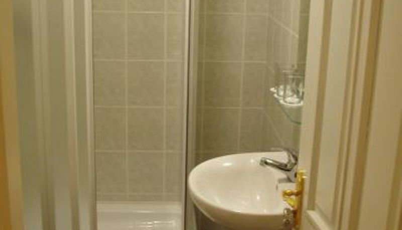 Triple room - Raibie Logi
