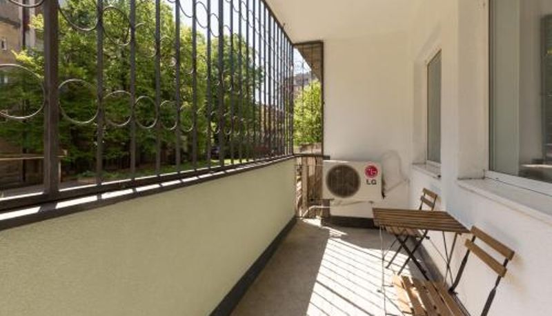 Terras - Premium Crown Suites