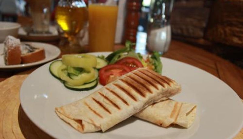 Frühstücksraum innerhalb des Restaurants - Vila GRAND