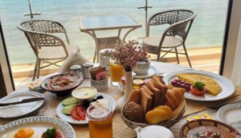 Bilgi - Al Kout Beach Hotel