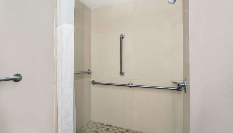 Habitación - Ramada by Wyndham Tuscaloosa