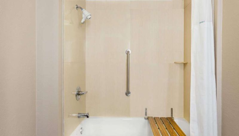 Habitación - Ramada by Wyndham Tuscaloosa