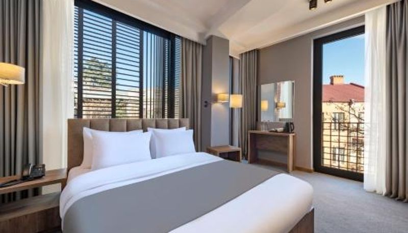 Info - Barnovi Boutique Hotel