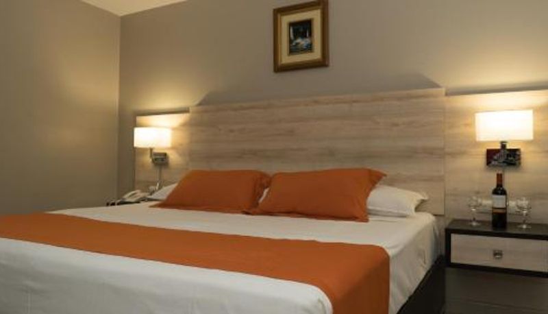 Bilgi - Hotel Los Almendros