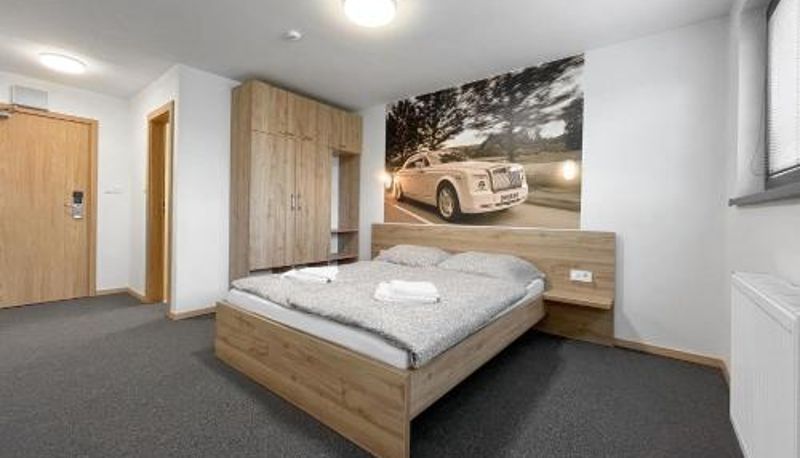 Standaardkamer - HOTEL DOUBLE RED CARS Museum