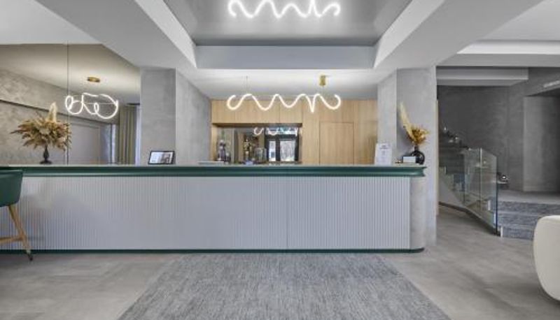 Rezeption - AVO Hotel